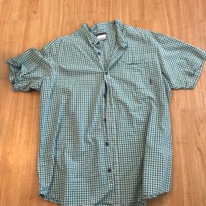 Short sleeve green button up